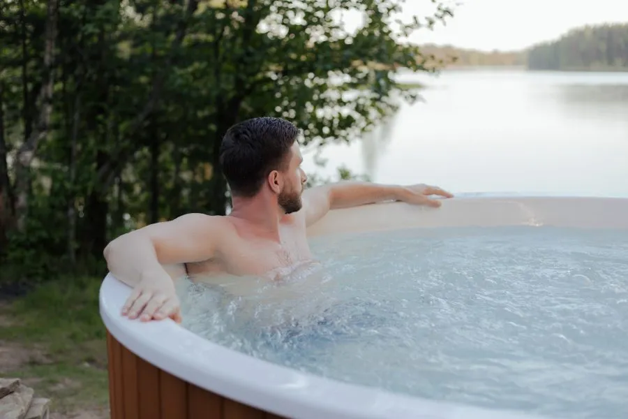 Jacuzzi w ogrodzie? Czy sprawdzi się w moim ogrodzie?